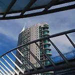 Appartamento Charming Equipped Ac Lift Parking 4p Lisbona
