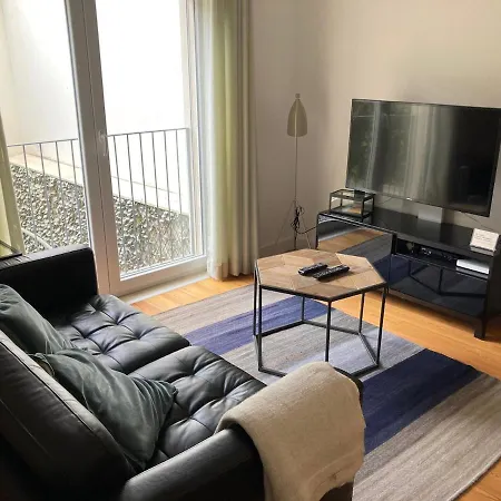 Charming Equipped Ac Lift Parking 4p