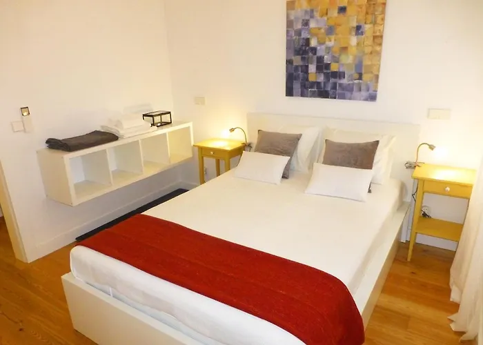 Charming Equipped Ac Lift Parking 4p *