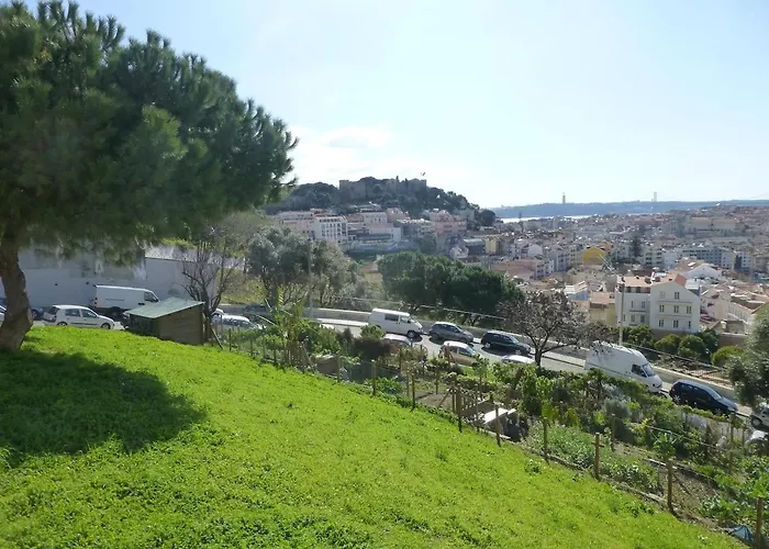 Charming Equipped Ac Lift Parking 4p Apartamento Lisboa