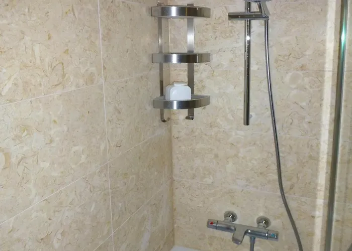 Charming Equipped Ac Lift Parking 4p 리스본